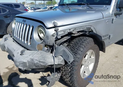 2016 Jeep Wrangler Unlimited Sport z USA, uszkodzony, nr VIN 1C4BJWDG5GL309813